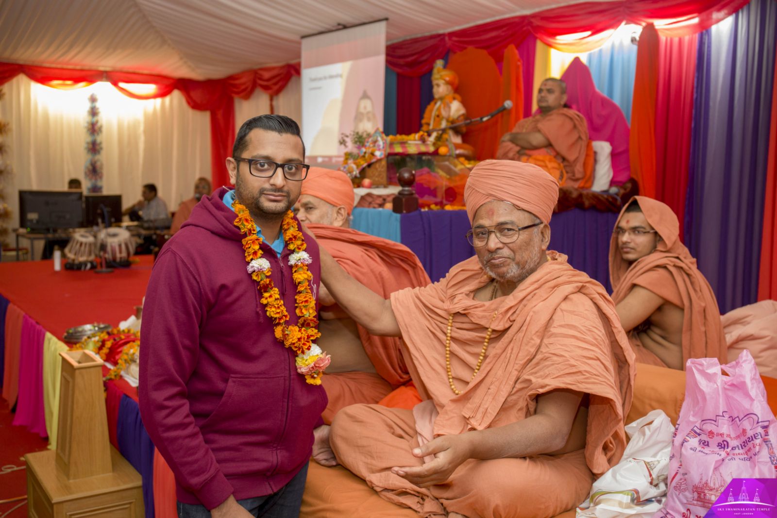 7D2A7091 copy - ©1987-2017 SKS Swaminarayan Temple East London